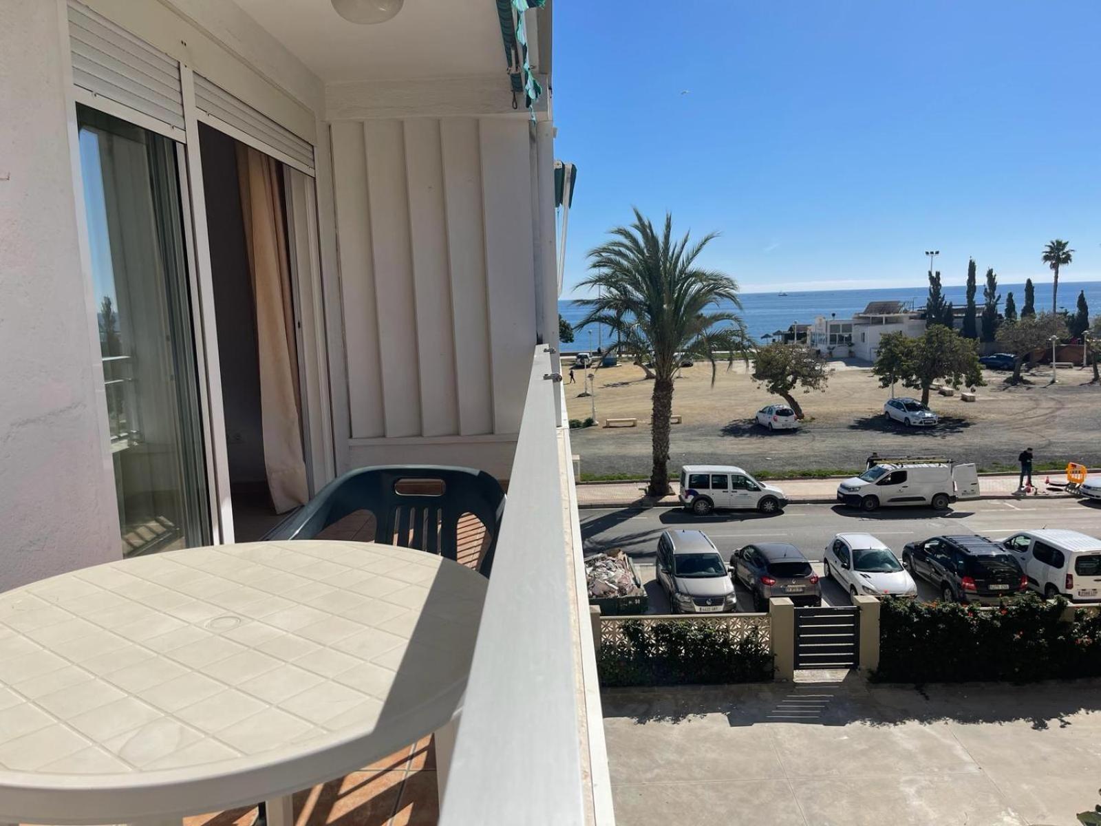 شقة Apcostas - Torre Del Mar Playa المظهر الخارجي الصورة